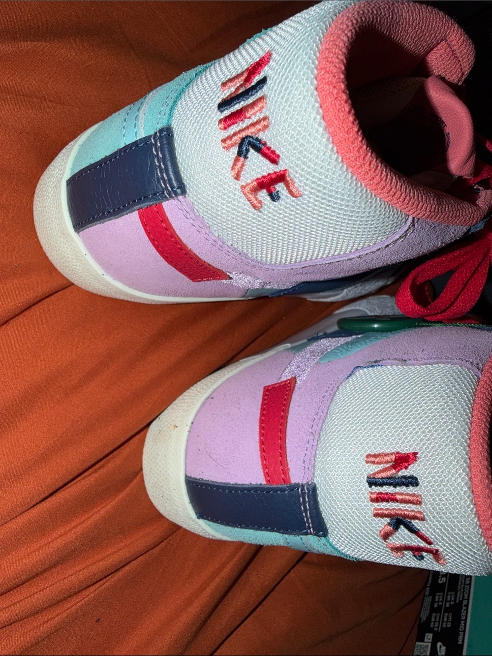 Nike SB High-Top Sneakers in Mint, Lavender, Navy & Red - Picture 5 of 6